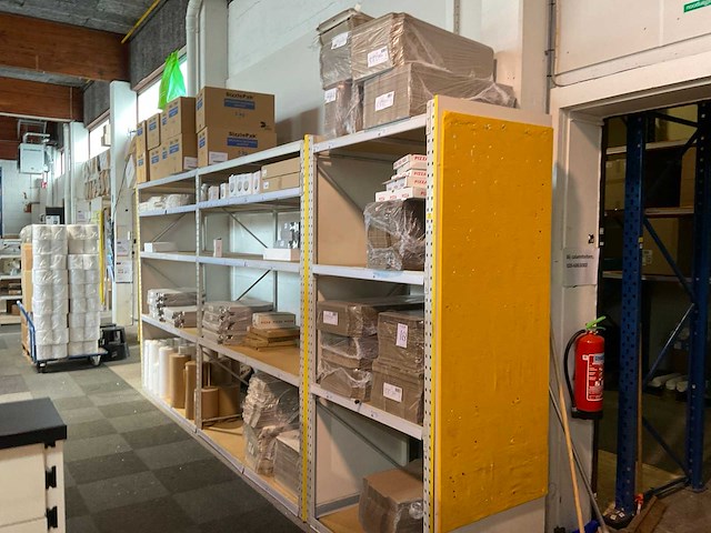 Partij verpakkingsmaterialen - afbeelding 1 van  33