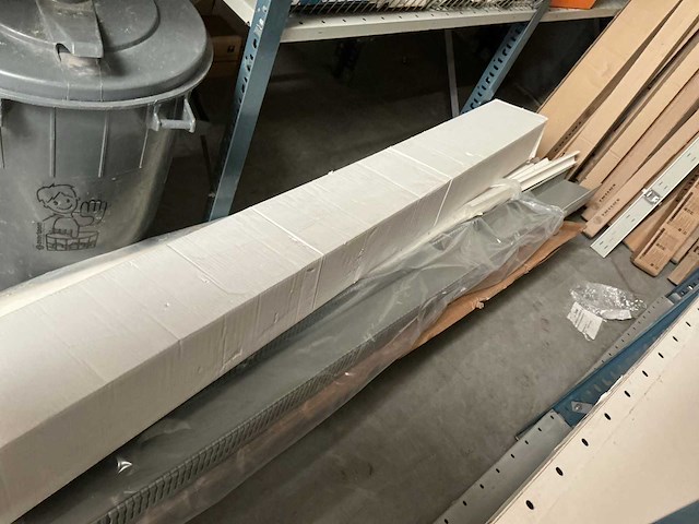 Partij verschillende kabelgoten - afbeelding 3 van  4