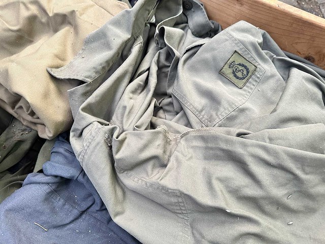 Partij verschillende legerbroeken - afbeelding 4 van  4