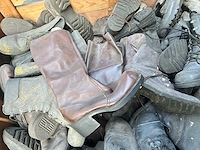 Partij verschillende legerschoenen - afbeelding 2 van  4