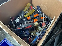 Partij verschillende schroevendraaiers - afbeelding 3 van  3