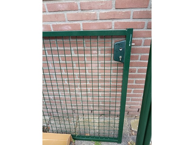 Partij verschillende stalen tuinpoorten - afbeelding 6 van  12