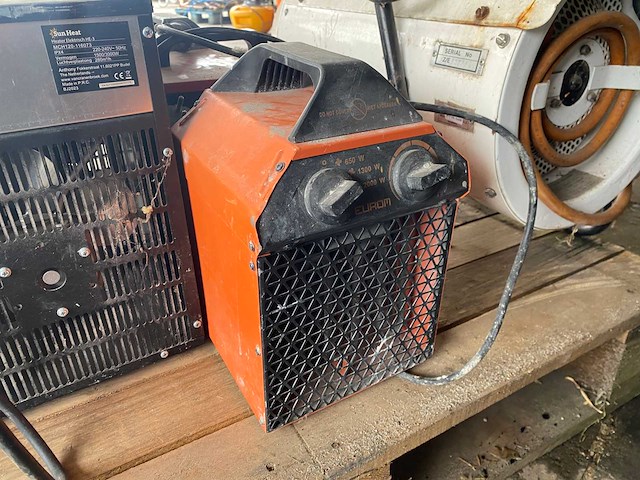 Partij verwarmingskachels - afbeelding 3 van  3