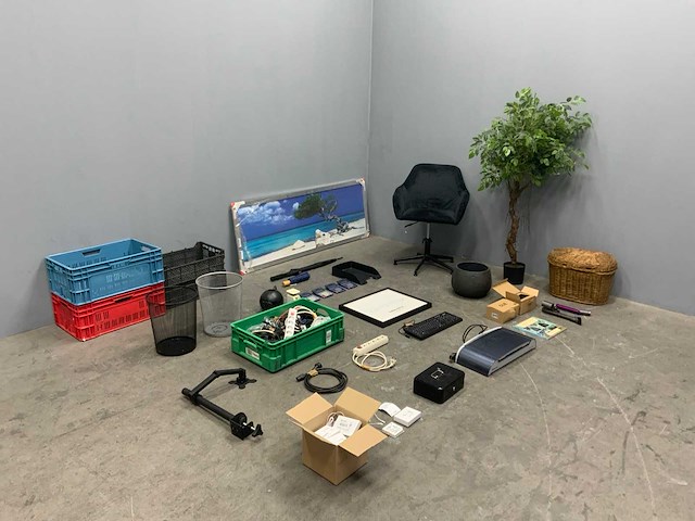 Partij verzameling elektra/kantoor/interieur - afbeelding 1 van  9