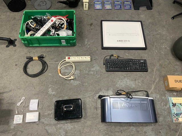 Partij verzameling elektra/kantoor/interieur - afbeelding 3 van  9