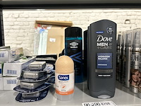 Partij verzorgingsartikelen w.o. haarkleurmasker w.o. andrelon, dove, elmex, l'oreal - afbeelding 3 van  7