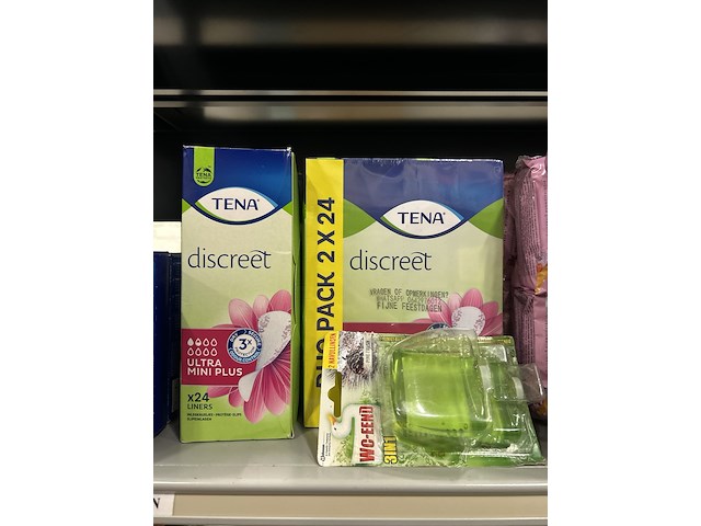 Partij verzorgingsartikelen w.o. handgel w.o. tena disceet, tampax, viraqur - afbeelding 3 van  6
