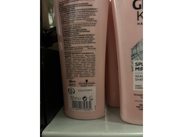 Partij verzorgingsartikelen w.o. shampoo w.o. schwarzkopf, nivea - afbeelding 7 van  7