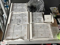 Partij verzorgingsproducten - afbeelding 2 van  18