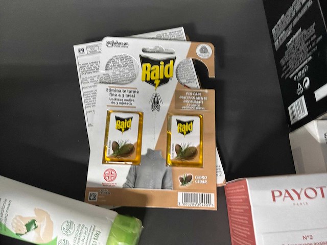 Partij verzorgingsproducten - afbeelding 6 van  18