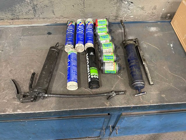 Partij vetspuiten en vetpatronen - afbeelding 1 van  6