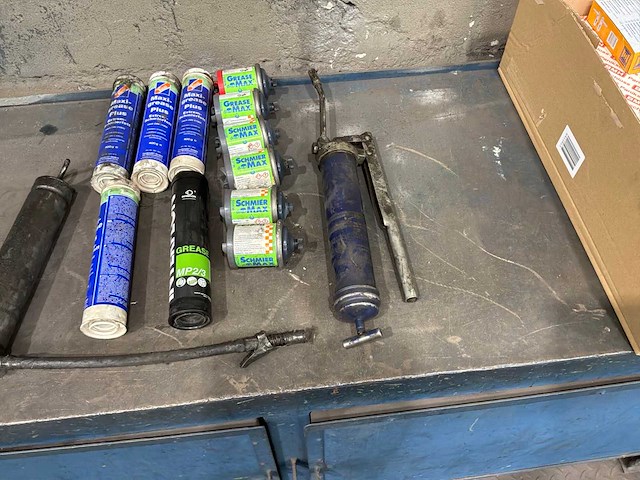 Partij vetspuiten en vetpatronen - afbeelding 6 van  6