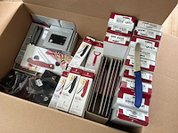 Partij victorinox keukengerei