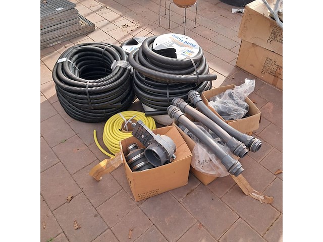 Partij vijverslangen en toebehoren o.a. superfish - afbeelding 7 van  13