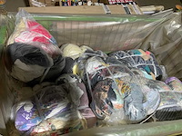 Partij vintage kleding - afbeelding 2 van  2