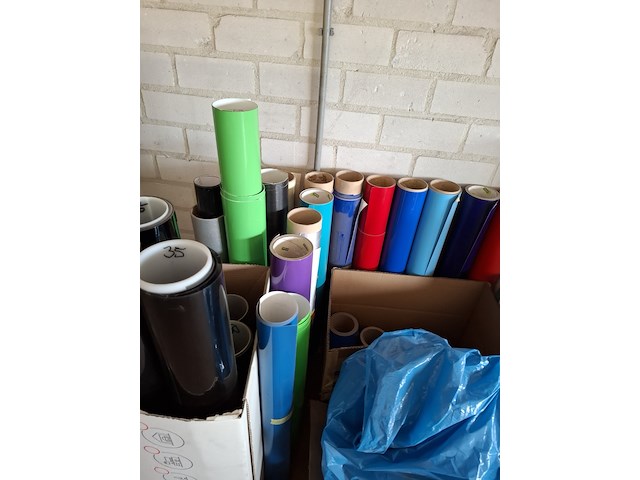 Partij vinyl- en of snijfolie - afbeelding 2 van  12