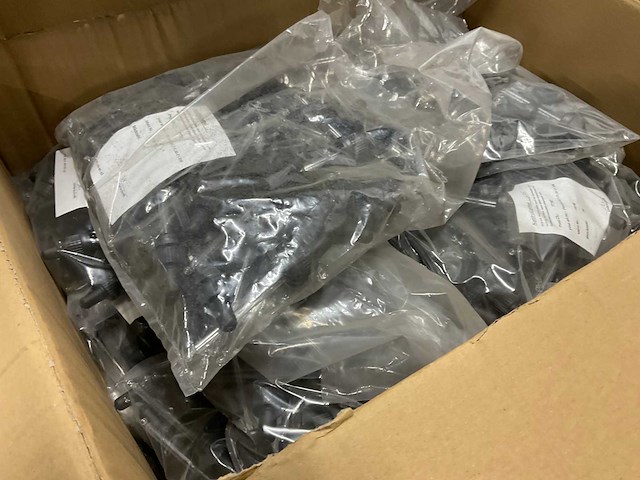 Partij violet glazen potjes met schroefdeksel en glazen pipetjes - afbeelding 7 van  9