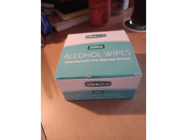 Partij viraqur alcohol doekjes/wipes 200 pcs per doosje aantal 40 doosjes. - afbeelding 7 van  7