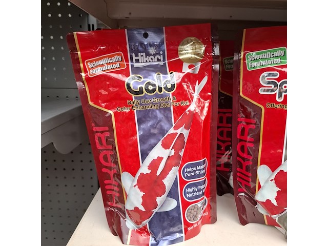 Partij visvoer o.a. colombo, hikari - afbeelding 33 van  46