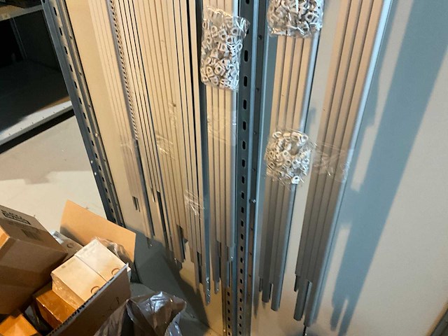 Partij vitrages met rails - afbeelding 6 van  9