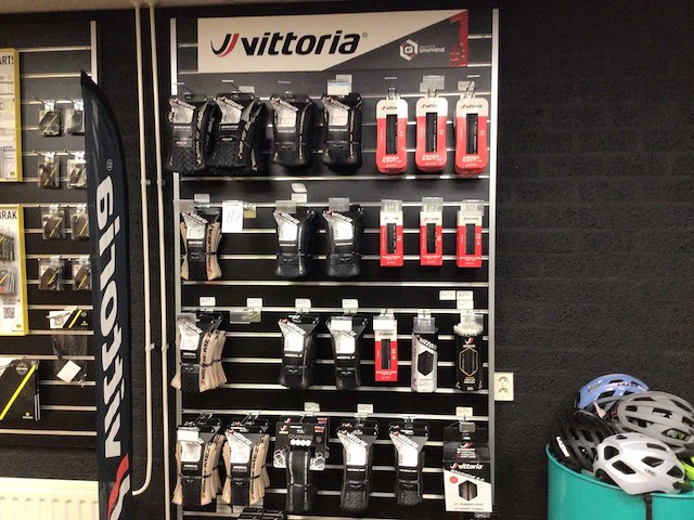 Partij vittoria fietsbanden - afbeelding 1 van  9