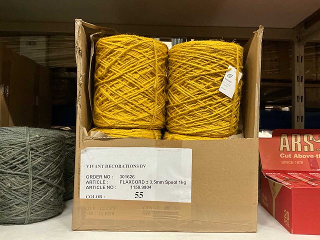 Partij vivant flaxcord +- 3,5mm spool 1kg 100% jute (50x) - afbeelding 8 van  8
