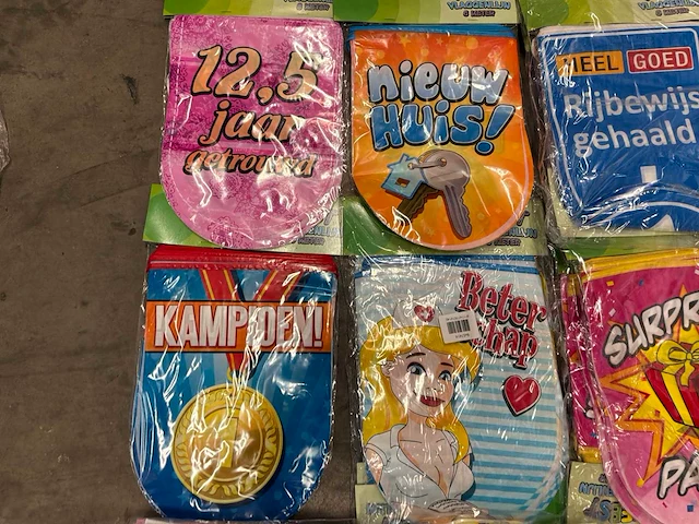 Partij vlaggen (100x) - afbeelding 6 van  7