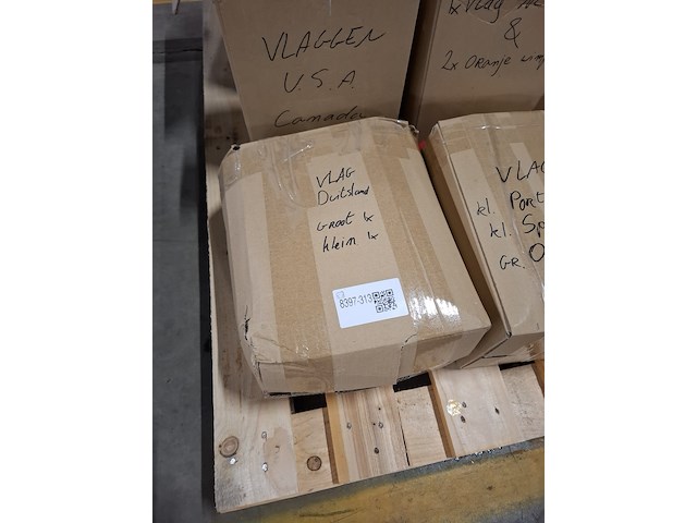 Partij vlaggen - afbeelding 5 van  7