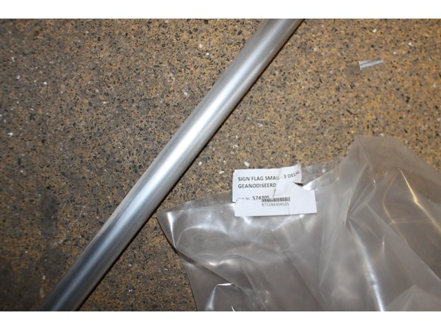 Partij vlaggenstokken c.a. 23 stuks - afbeelding 6 van  11