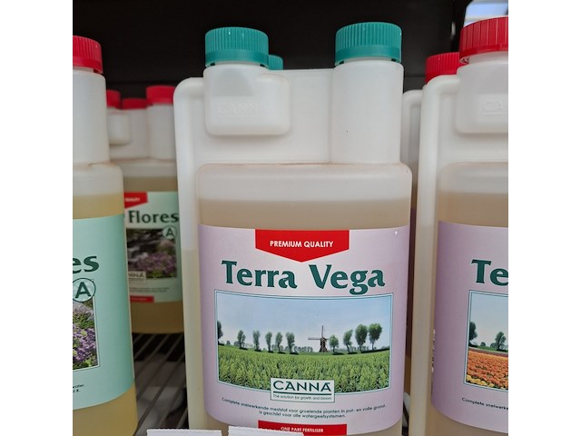 Partij vloeibare meststoffen canna - afbeelding 5 van  31