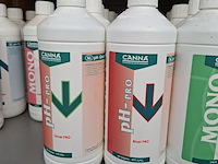Partij vloeibare meststoffen canna - afbeelding 13 van  31