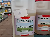 Partij vloeibare meststoffen canna - afbeelding 27 van  31