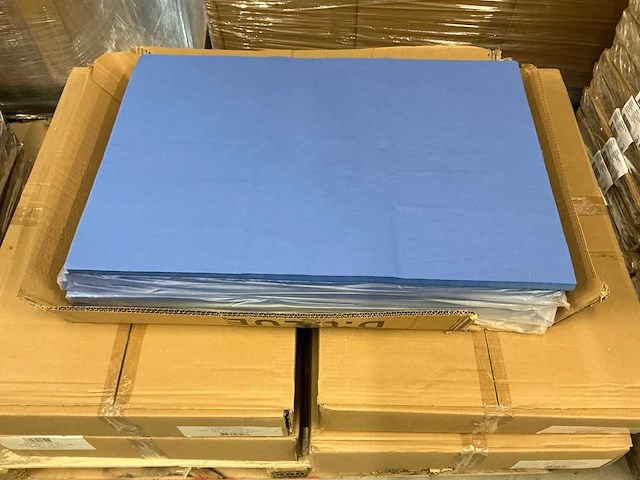 Partij vloeipapier 50x75cm 17grams d.blue (2400x) - afbeelding 3 van  3