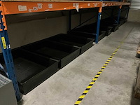 Partij vloeistof opvangbakken - afbeelding 3 van  5