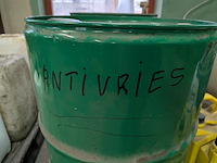 Partij vloeistoffen op 3x pallet o.a. shell, bp - afbeelding 15 van  31