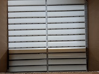 Partij vloer en wandtegels en raamdorpels diverse soorten - afbeelding 5 van  11