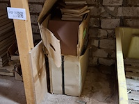 Partij vloer en wandtegels en raamdorpels diverse soorten - afbeelding 10 van  11