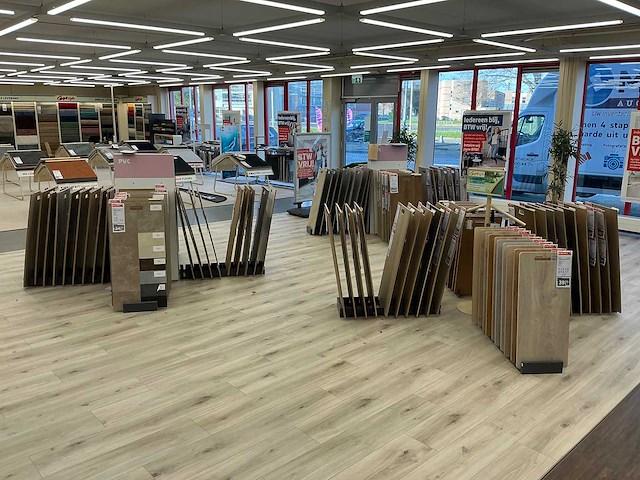 Partij vloer samples met houder - afbeelding 1 van  9