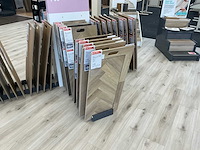 Partij vloer samples met houder - afbeelding 6 van  9