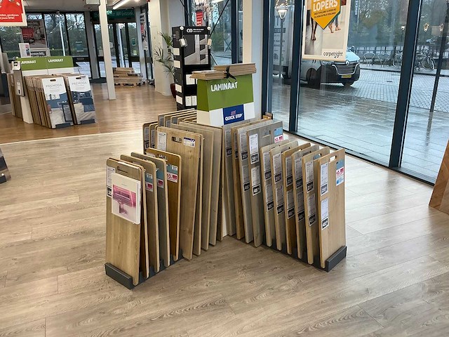 Partij vloer samples met houder - afbeelding 10 van  12