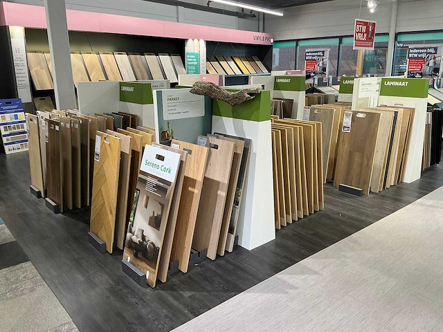 Partij vloer samples met houder - afbeelding 1 van  13