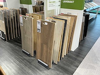 Partij vloer samples met houder - afbeelding 9 van  13