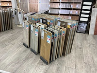 Partij vloer samples met houder - afbeelding 2 van  5