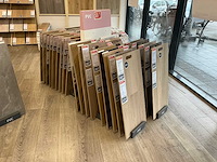 Partij vloer samples met houder - afbeelding 2 van  7