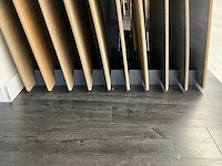 Partij vloer samples met houder - afbeelding 8 van  13