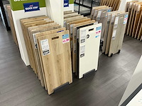 Partij vloer samples met houders pvc/laminaat/parket - afbeelding 6 van  10