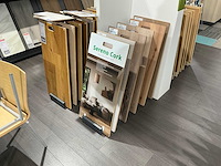 Partij vloer samples met houders pvc/laminaat/parket - afbeelding 5 van  11
