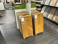 Partij vloer samples met houders pvc/laminaat/parket - afbeelding 6 van  11