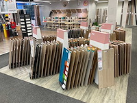 Partij vloer samples met houders - afbeelding 1 van  6