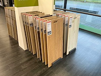 Partij vloer samples met houders - afbeelding 2 van  15